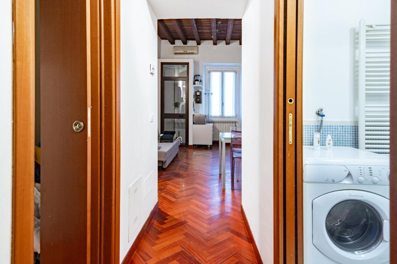 Ticinese Livings Comfy Suite - Full City Center Милано Екстериор снимка